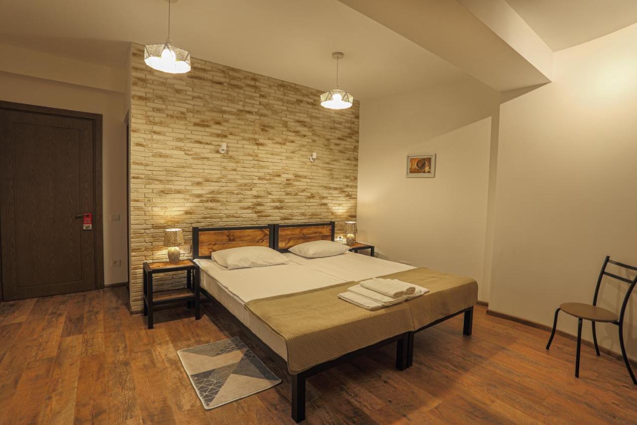 Winehouse Old Qvevri Apartments 트빌리시 외부 사진