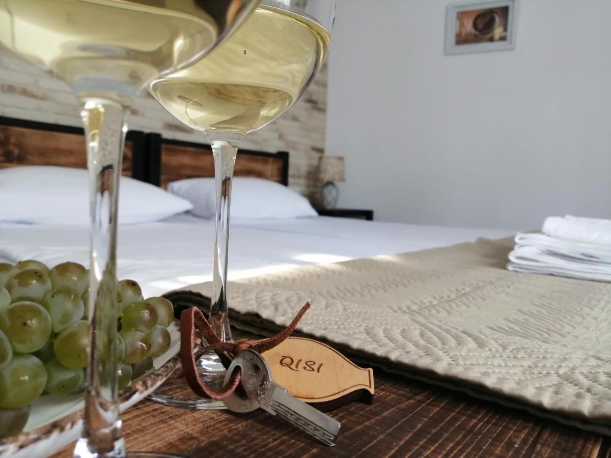 Winehouse Old Qvevri Apartments 트빌리시 외부 사진